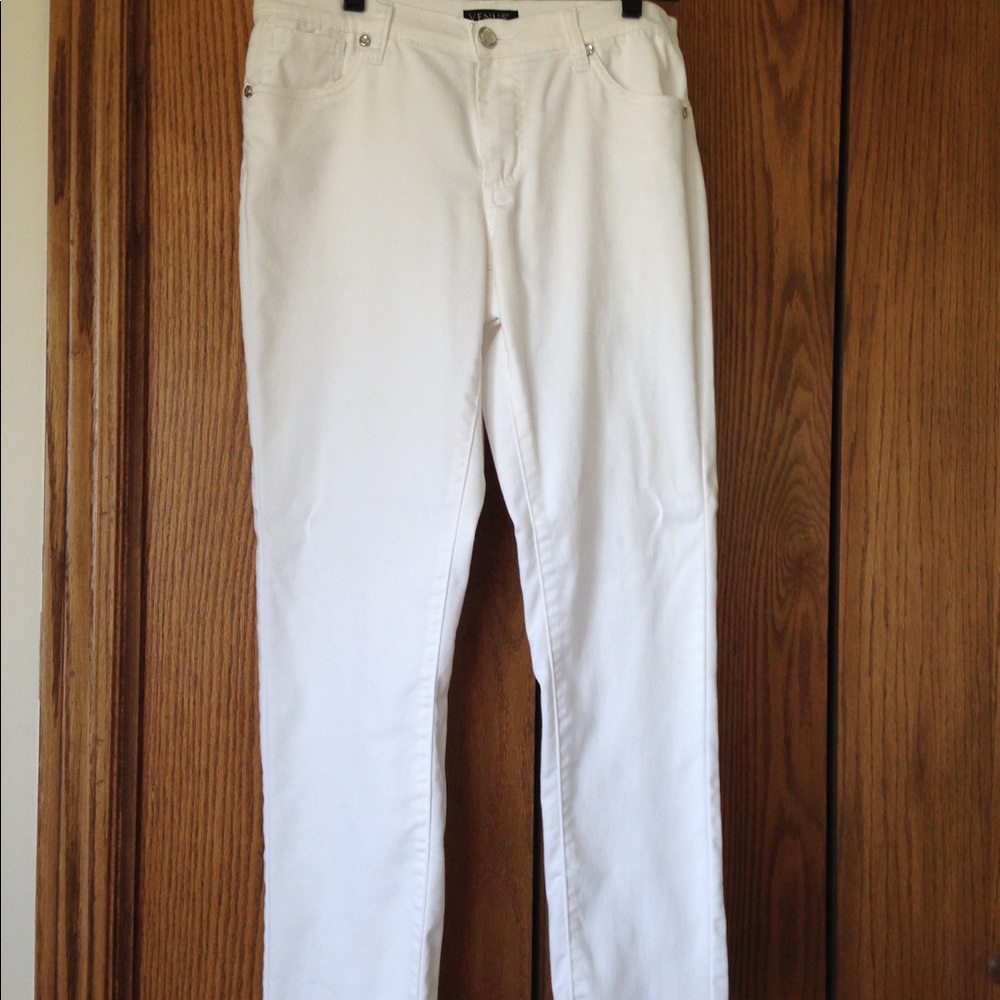 Venus Stretchy Skinny Jeans